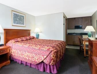 Americas Best Value Inn Мартинсберг Экстерьер фото